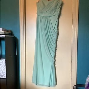 Beautiful Light Green Strapless Formal/Prom Dress